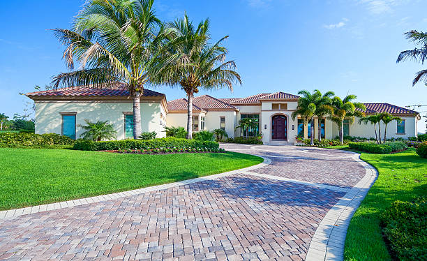 Best Driveway Resurfacing Pavers  in Palmyra, IN